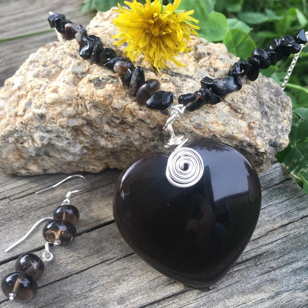 Genuine Smoky AGATE GEMSTONE Heart Necklace